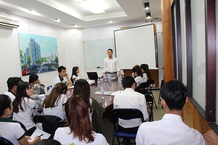 KHÓA ĐÀO TẠO BÁN HÀNG CHUYÊN NGHIỆP - ĐẤT NAM 2017